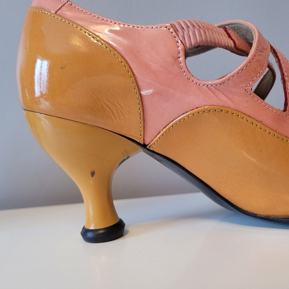 Fluevog Bellevue Pearl Hart Criss Crossed Mary Jane Heel, GUC, Size 7.5 - Picture 7 of 16